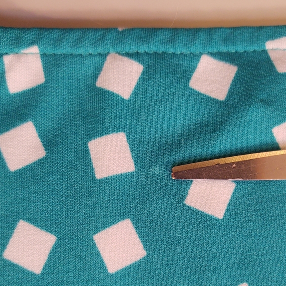 PRESTON YORK Turquoise White Square Pattern Sleeveless Drop Neck Top Sz Small - Picture 7 of 7